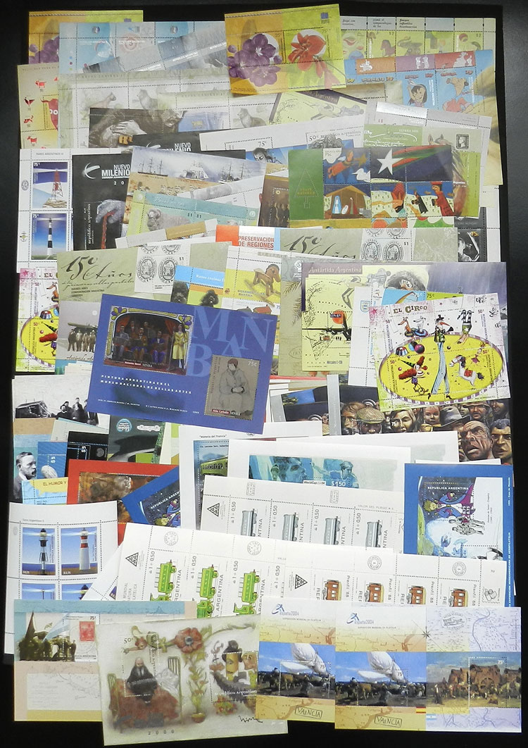 Lot 398 - Argentina souvenir sheets - Guillermo Jalil - Philatino Auction # 2629 WORLDWIDE + ARGENTINA: General August auction Lot 398 - Argentina souvenir sheets - Guillermo Jalil - Philatino Auction # 2629 WORLDWIDE + ARGENTINA: General August auction